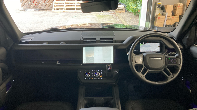 Land Rover Defender 90 Diesel 3.0 D250 Hard Top S Auto